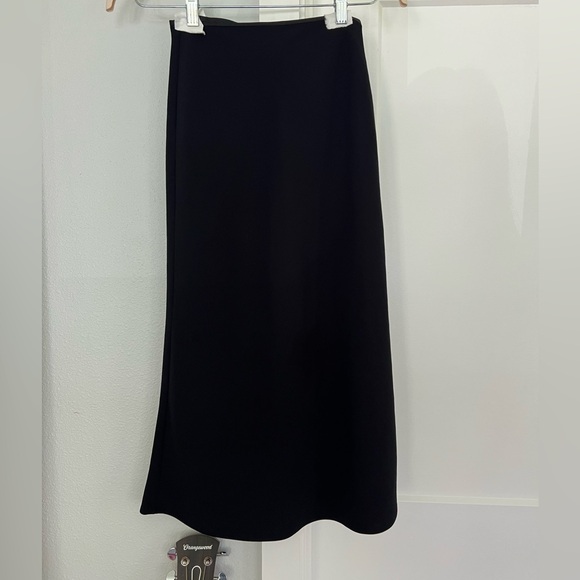 Aritzia | Wilfred Devotion Skirt, 00, S/XS, Black - Picture 6 of 7